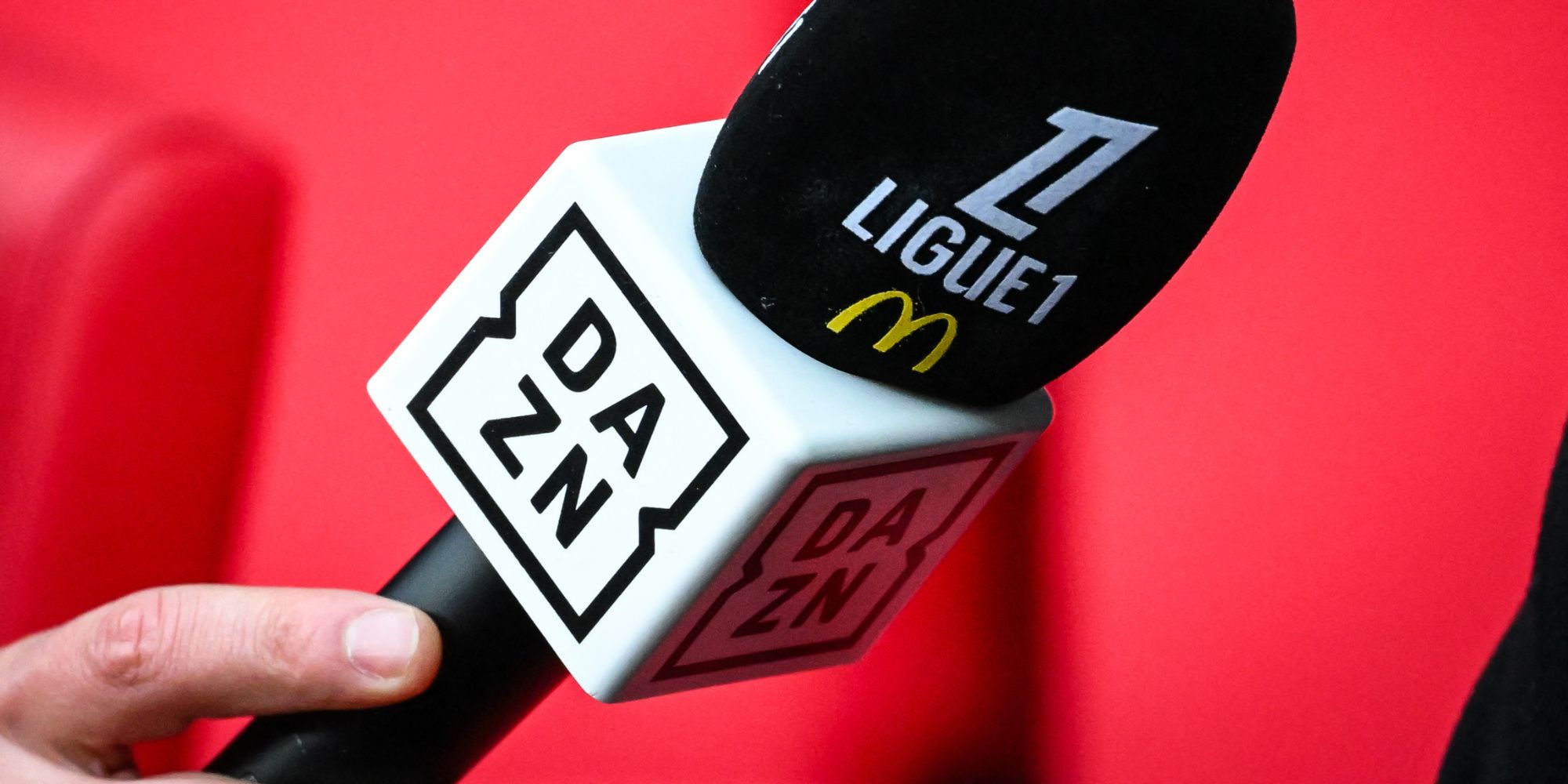 Foot/Droits TV: DAZN prêt à investir dans une future chaîne créée par la LFP